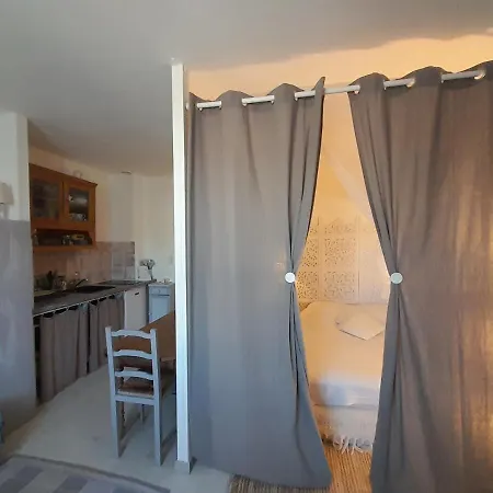 Romance à 70 M De La Apartamento *